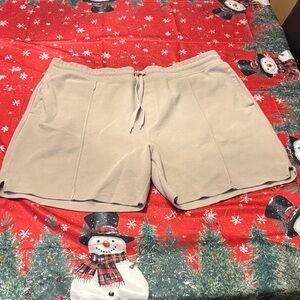 Old Navy Men's Beige Athletic Shorts